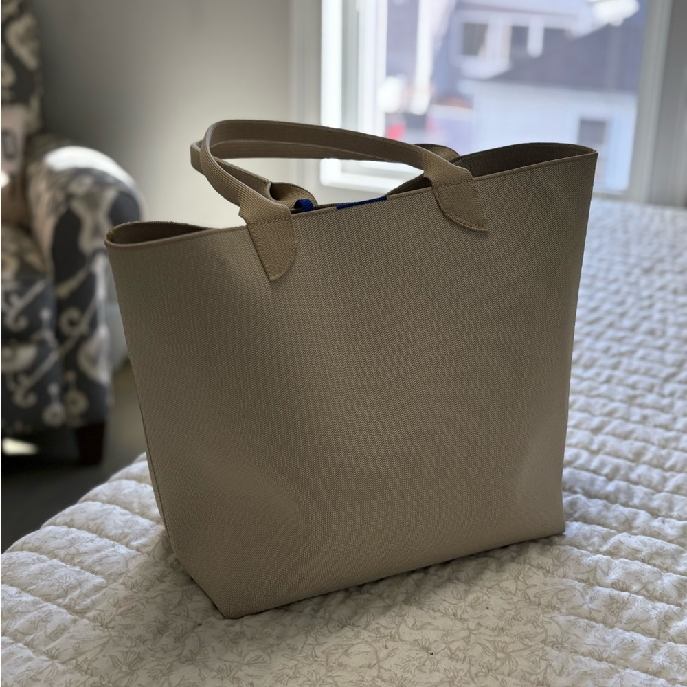 Rothy’s Lightweight Tote